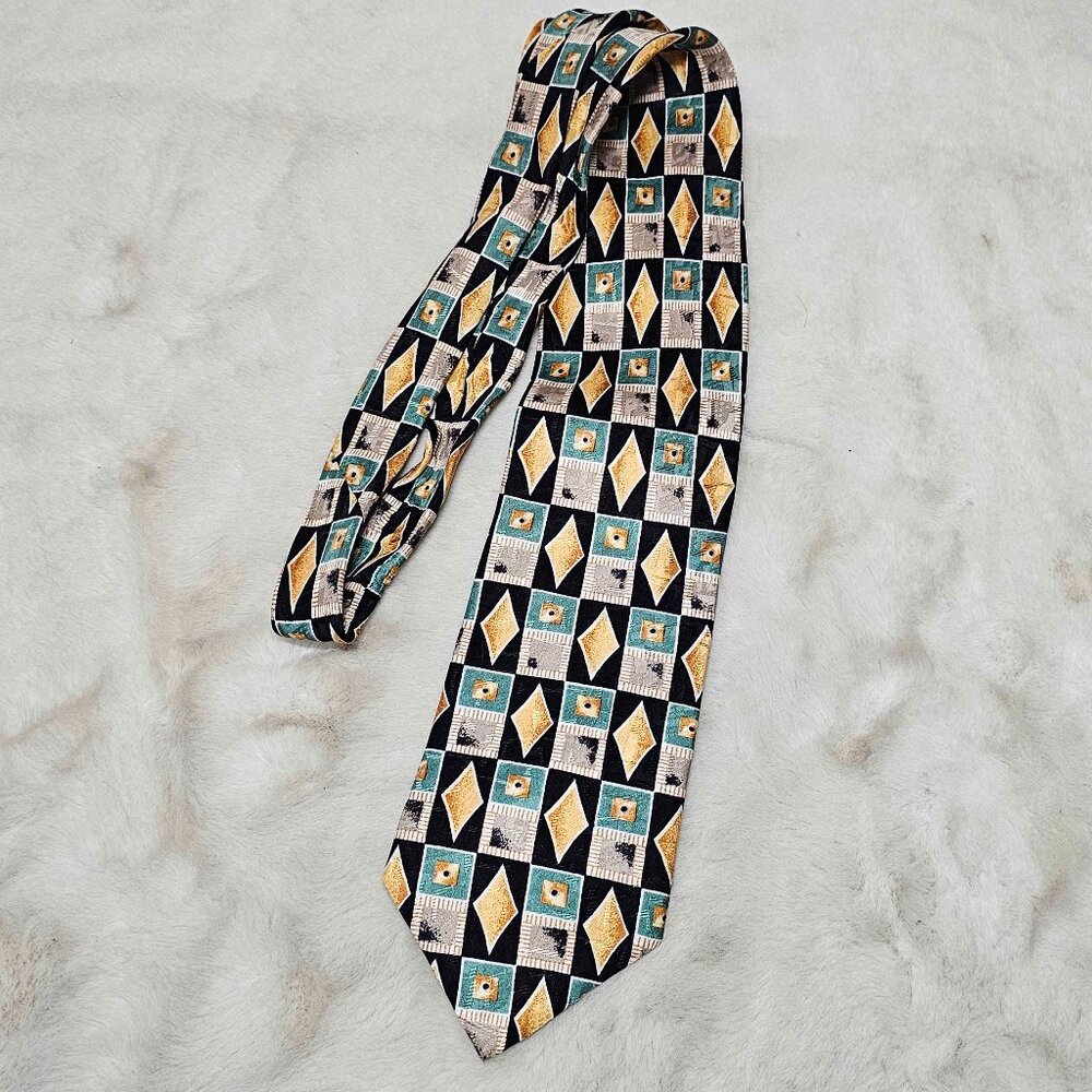 STEFANO MILANO HAND MADE IN ITALY SILK TIE